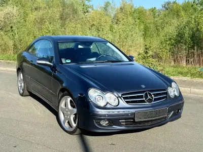 Gebraucht Mercedes CLK320 Avantgarde 218 PS (160 kW) 2003 Grau Coupé