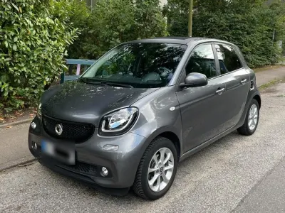 Gebraucht Smart ForFour Electric Drive 60 kW (82 PS) 2019 Schwarz Kleinwagen