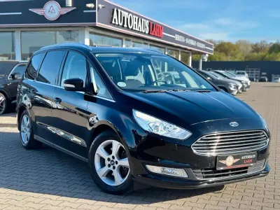 Używany Ford Galaxy Titanium 179 KM (131 kW) 2016 Czarny Minivan