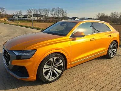 Gebraucht Audi Q8 Sport 286 PS (210 kW) 2018 Orange SUV