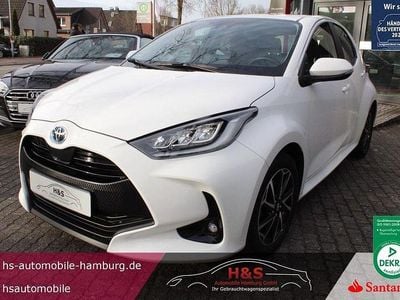 Gebraucht Toyota Yaris Team 92 PS (67 kW) 2021 Schneeweiß Kleinwagen