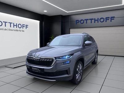 Grau Gebraucht 2022 Skoda Kodiaq Tour SUV | 28.977 € (Fairer Preis)