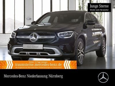 Gebraucht Mercedes GLC300e 194 PS (142 kW) 2022 Schwarz Limousine