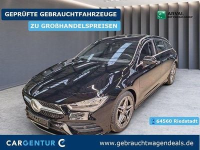 Gebraucht Mercedes CLA180 Shooting Brake AMG line 136 PS (100 kW) 2023 Nachtschwarz unilack Kombi