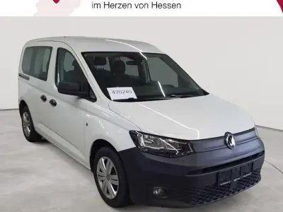 Gebraucht VW Caddy 102 PS (75 kW) 2023 Weiß Van / Kleinbus