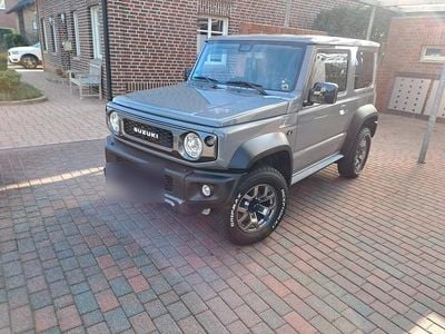 Gebraucht Suzuki Jimny Comfort+ 102 PS (75 kW) 2019 Grau SUV