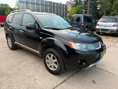 Gebraucht Mitsubishi Outlander Instyle 156 PS (114 kW) 2008 Schwarz SUV