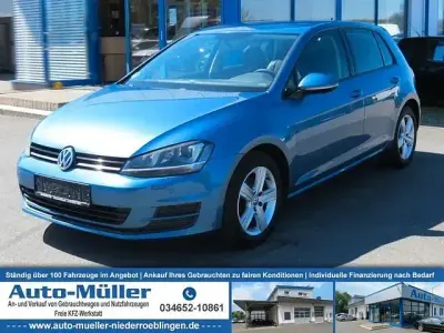 Gebraucht VW Golf VII Comfortline 150 PS (110 kW) 2012 Pacific blue metallic Limousine
