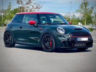 Gebraucht Mini John Cooper Works 231 PS (169 kW) 2022 Grün Kleinwagen