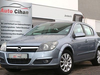 Usata Opel Astra Elegance 105 CV (77 kW) 2004 Argento Berlina