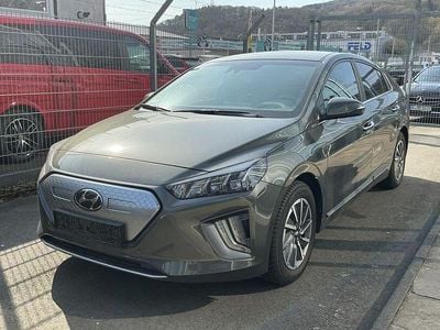 Gebraucht Hyundai Ioniq Advantage 100 kW (136 PS) 2022 Grau Kleinwagen