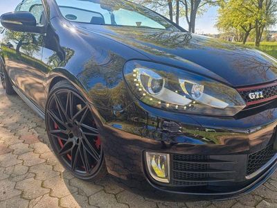 Gebraucht VW Golf Cabriolet GTI 211 PS (155 kW) 2014 Schwarz Cabrio