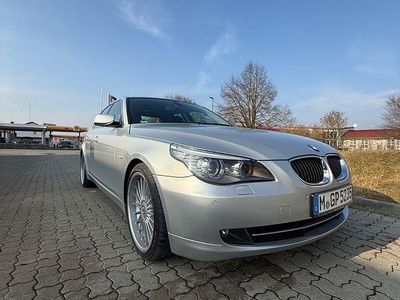 Gebraucht BMW 523 190 PS (139 kW) 2007 Silber Limousine
