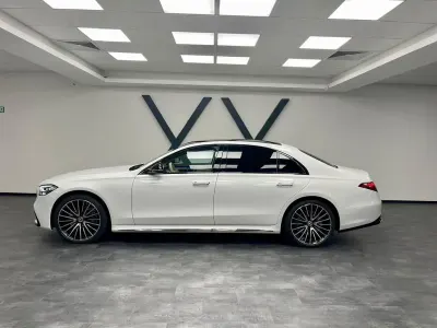 Gebraucht Mercedes S580 AMG 503 PS (369 kW) 2023 Weiß Limousine