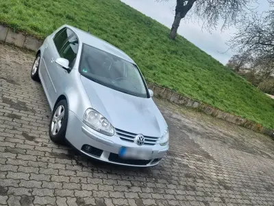 Używany VW Golf V 122 KM (89 kW) 2008 Srebrny Hatchback