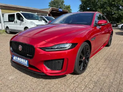Gebraucht Jaguar XE R-Dynamic 250 PS (183 kW) 2020 Rot Limousine