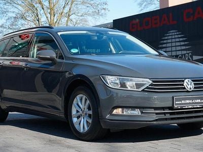 Gebraucht VW Passat Comfortline 120 PS (88 kW) 2016 Grau Kombi
