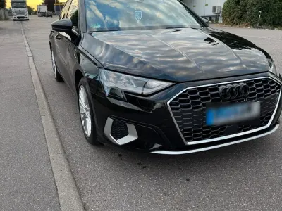 Gebraucht Audi A3 Comfort 150 PS (110 kW) 2021 Schwarz Limousine