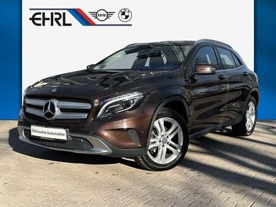 Gebraucht Mercedes GLA220 Urban 177 PS (130 kW) 2016 Braun SUV