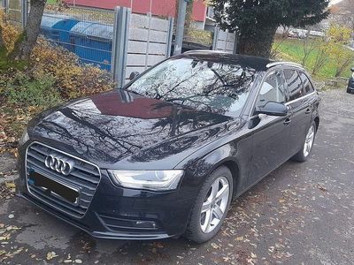 Schwarz Gebraucht 2015 Audi A4 Ambiente Kombi | 9.100 € (Fairer Preis)