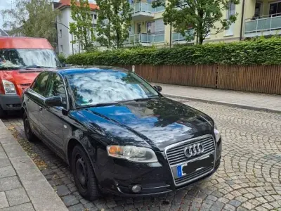 Gebraucht Audi A4 102 PS (75 kW) 2006 Schwarz Limousine