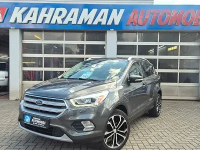 Gebraucht Ford Kuga Titanium 150 PS (110 kW) 2017 Magnetic SUV