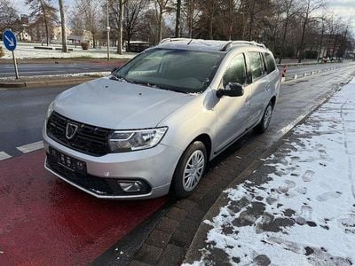 Gebraucht Dacia Logan Comfort 90 PS (66 kW) 2017 Silber Limousine