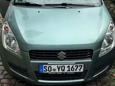 Gebraucht Suzuki Splash Club 94 PS (69 kW) 2011 Grün Kleinwagen
