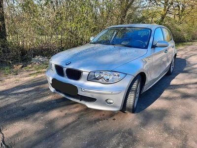 Gebraucht BMW 120 150 PS (110 kW) 2007 Silber Kleinwagen