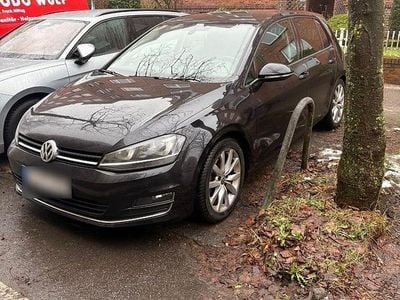 Gebraucht VW Golf VII Highline 123 PS (90 kW) 2013 Schwarz Limousine