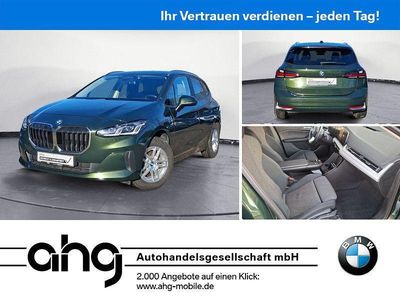 Gebraucht BMW 225 Active Tourer Sport Line 136 PS (100 kW) 2022 Grün Van / Kleinbus
