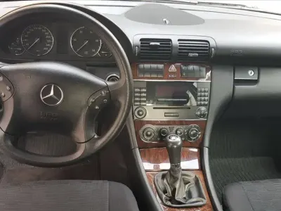 Gebraucht Mercedes C200 122 PS (89 kW) 2005 Silber Limousine