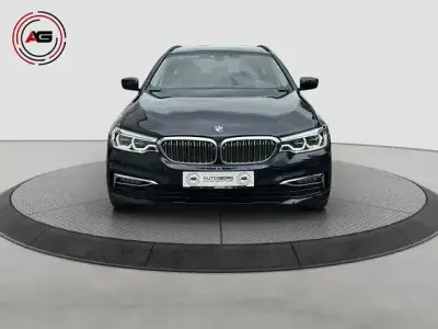 Gebraucht BMW 530 Luxury Line 265 PS (194 kW) 2019 Blau Limousine