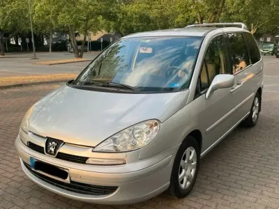 Gebraucht Peugeot 807 136 PS (100 kW) 2006 Silber Van / Kleinbus