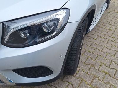 Mercedes GLC220