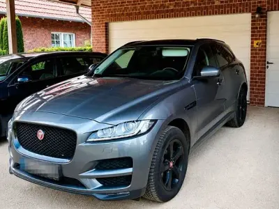 Gebraucht Jaguar F-Pace Prestige 179 PS (131 kW) 2017 Grau SUV