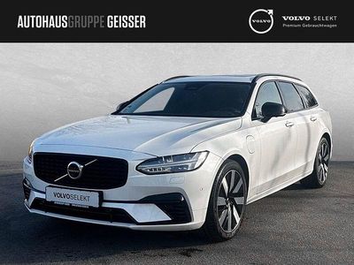 Neu Volvo V90 Ultra 349 PS (256 kW) 2025 Crystal weiß perleffekt Kombi