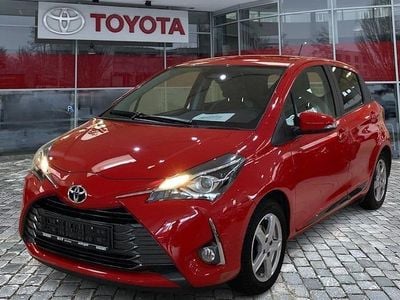 Rot Gebraucht 2020 Toyota Yaris Limousine | 12.990 € (Guter Preis)
