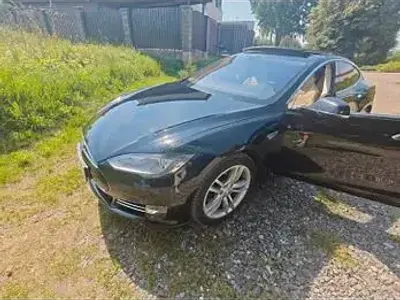 Gebraucht Tesla Model S 309 kW (421 PS) 2013 Schwarz Kleinwagen