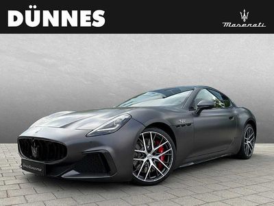Grau (grigio maratea opaco matt) Gebraucht 2024 Maserati Granturismo Coupé | 237.975 €
