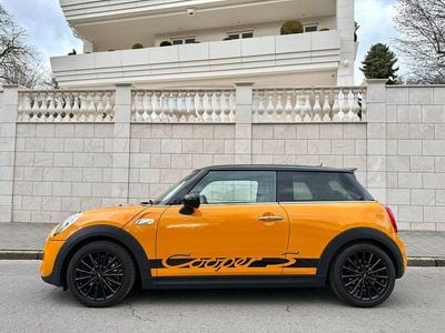 Gebraucht Mini John Cooper Works 192 PS (141 kW) 2014 Orange Kleinwagen