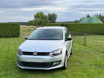 Gebraucht VW Polo Style 60 PS (44 kW) 2011 Grau Kleinwagen