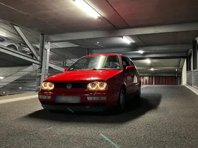 Gebraucht VW Golf III 75 PS (55 kW) 1997 Rot Kleinwagen