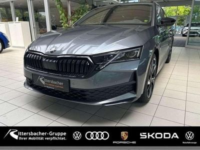 Usata Skoda Octavia SportLine 150 CV (110 kW) 2025 Grigio Station wagon