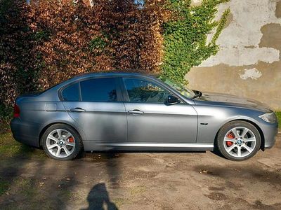 Second-hand BMW 316 122 CP (89 kW) 2011 Gri Berlinǎ