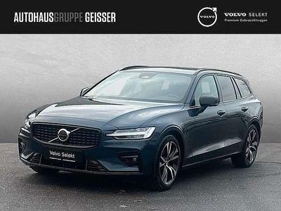 Gebraucht Volvo V60 145 PS (106 kW) 2025 Kombi
