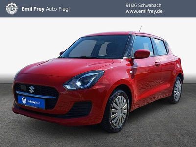 Gebraucht Suzuki Swift Club 83 PS (61 kW) 2022 Rot Kleinwagen
