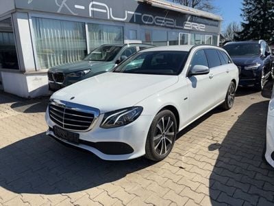 Weiß Gebraucht 2020 Mercedes E300 Limousine | 20.990 € (Guter Preis)