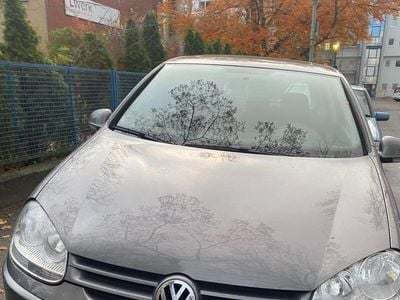 VW Golf V