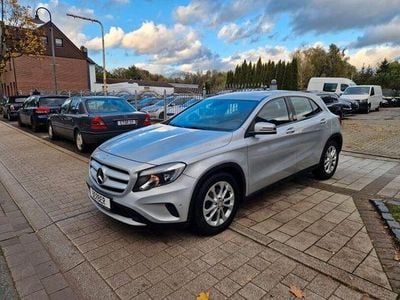 Second-hand Mercedes GLA220 170 CP (125 kW) 2014 Argintiu SUV